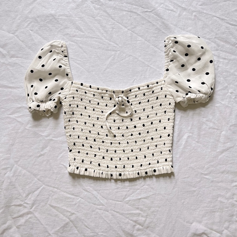Aritzia Wilfred Polka Dot Puff Sleeve Top